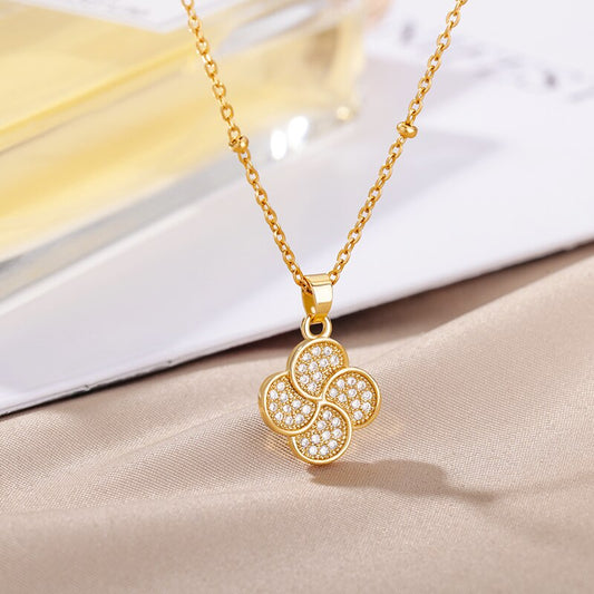 Four Leaf Clover Pendant Gold Necklace