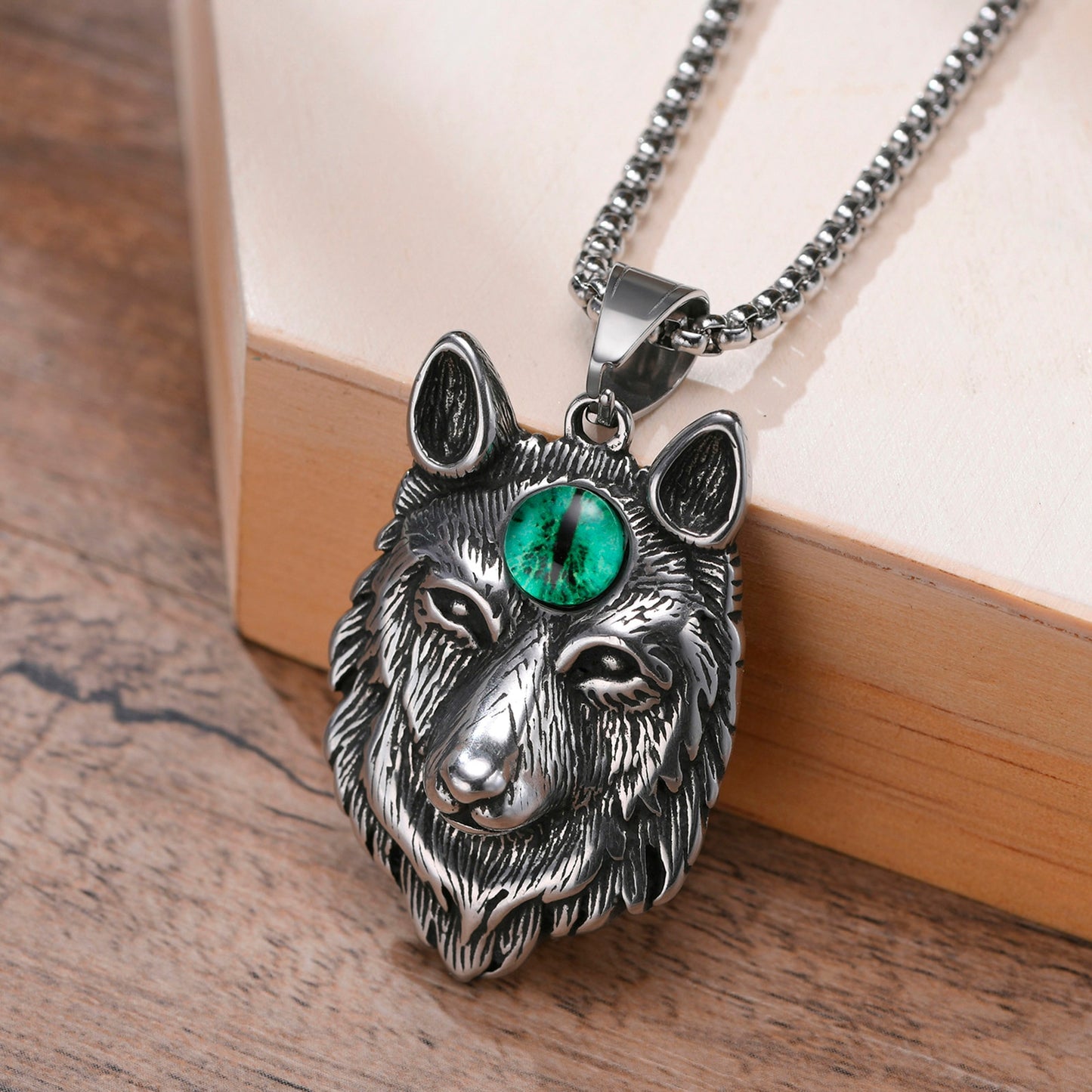 Wolf Pendant Silver Necklace